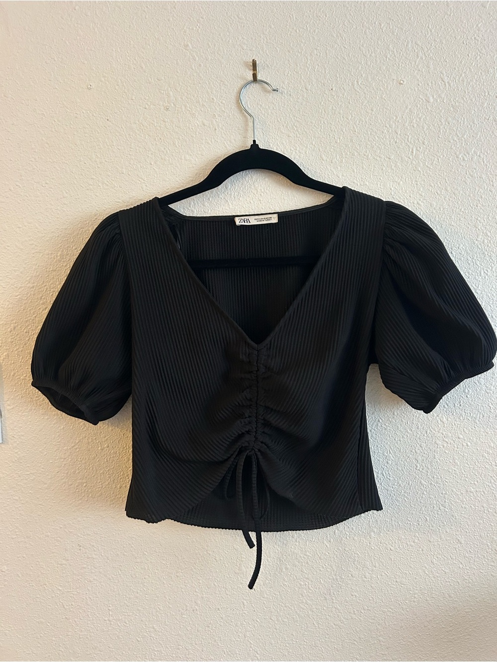 Zara Black Ribbed Puff-Sleeve Drawstring V-Neck Top